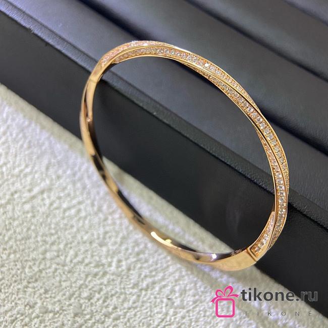 Graff Spiral Pave Diamond Bangle Rose Gold RGB349 - 1