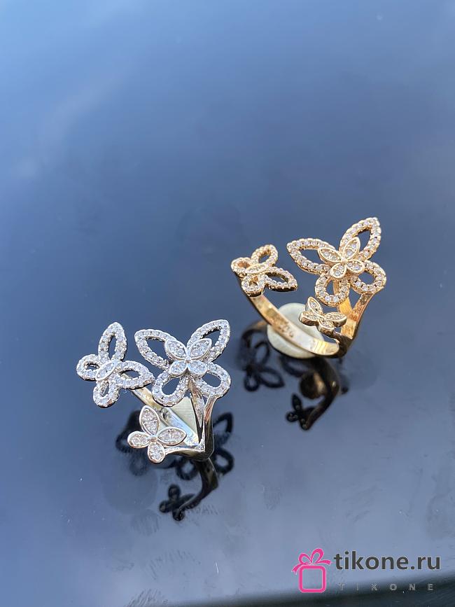 Graff Triple Butterfly Silhouette Diamond Ring White/ Rose Gold - 1