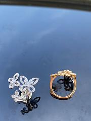 Graff Triple Butterfly Silhouette Diamond Ring White/ Rose Gold - 6