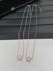 Graff Wild Flower Large Diamond Pendant White/ Rose Gold - 3