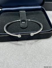 Laurence Graff Signature Open Diamond Bangle White Gold - 5