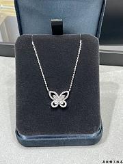 Graff Butterfly Silhouette Diamond Pendant White Gold - 1