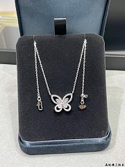 Graff Butterfly Silhouette Diamond Pendant White Gold - 3