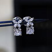 Graff Classic Butterfly Round Diamond Earrings White Gold - 6