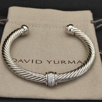 David Yurman Classic Cable Station Bracelet Sterling Silver with Pavé Diamonds 7mm