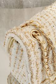 Chanel Classic 11.12 Handbag Tweed & Gold Metal Ecru & Gold - 25.5x15.5x6.5cm - 5