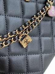 Chanel Clutch with Chain Pearly Lambskin & Gold Black - 16x11x5.5cm - 5