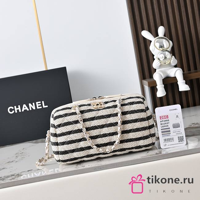 Chanel Clutch with Chain Printed Fabric & Gold-Tone Metal Beige & Black - 18.5x11.5x11cm - 1