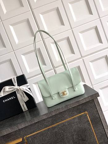 Chanel Clutch with Leather Strap Grained Shiny Calfskin & Gold-Tone Metal Light Green - 17x11.5x5cm