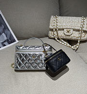 Chanel Classic Mini Bag Charm Caviar & Gold Tone Metal - 10.5x6.7x4cm - 2