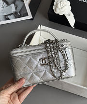 Chanel Long Vanity With Chain Grained Calfskin & Silver-Tone Metal Silver - 17x9.5x8cm - 2