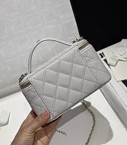 Chanel Long Vanity With Chain Grained Calfskin & Gold-Tone Metal Gray - 17x9.5x8cm - 2