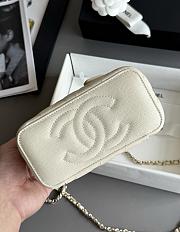 Chanel Long Vanity With Chain Grained Calfskin & Gold-Tone Metal Off White - 17x9.5x8cm - 4