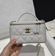 Chanel Long Vanity With Chain Grained Calfskin & Gold-Tone Metal - 17x9.5x8cm - 4