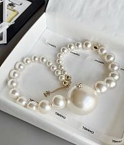 Chanel Pearl Necklace Minaudiere Plexi & Gold-Tone Metal Pearly White - 8.5cm - 6