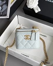 Chanel Small Vanity with Chain Shiny Calfskin Gold Tone Metal Light Blue - 11x8.5x7cm - 4