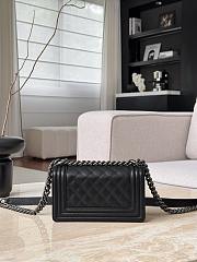 Small Boy Chanel Handbag Grained Calfskin & Ruthenium-Finish Metal Black - 20.5x12x8.5cm - 4