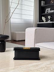 Small Boy Chanel Handbag Grained Calfskin & Gold-Tone Metal Black - 20.5x12x8.5cm - 2