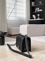 Boy Chanel Handbag Calfskin & Ruthenium-Finish Metal Black - 25x15x9cm - 5