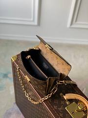 LV Pochette Metis East West Monogram Reverse - 21.5x13.5x6cm - 6