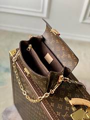 LV Pochette Metis East West Monogram Canvas - 21.5x13.5x6cm - 6