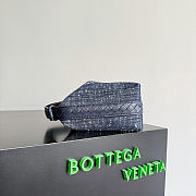 Bottega Veneta Wallace in Denim Boucle Navy/White/Space - 22x13x9cm - 2
