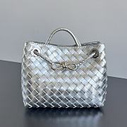 Bottega Veneta Small Andiamo Foggy Mirror Leather Silver - 25x20x10cm - 1
