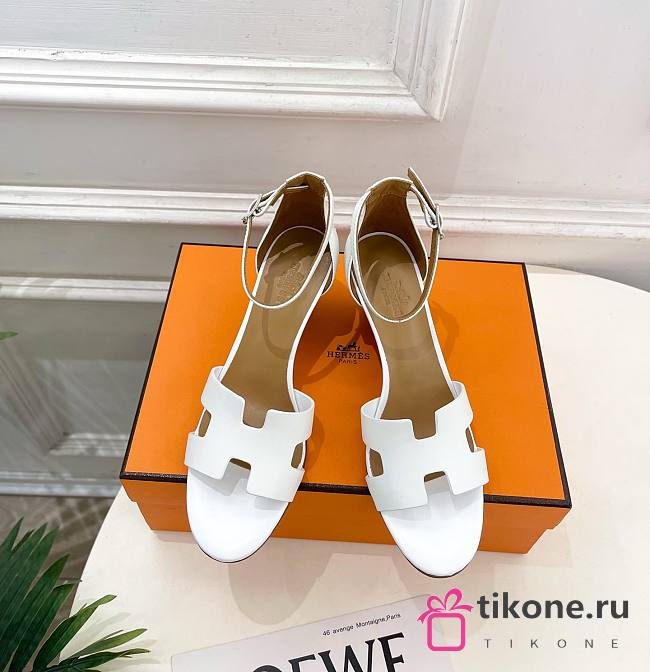 Hermes Legend Sandal Calfskin in White 7cm - 1
