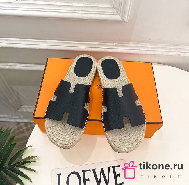 Hermes Antigua Espadrille In Calfskin Black  - 1