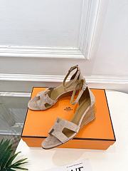 Hermes Legend Sandal Suede in Beige 7cm - 4