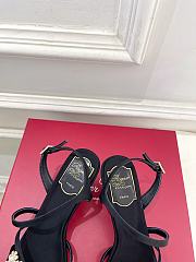 Roger Vivier Efflorescence Sandals In Satin Black 6.5cm - 6