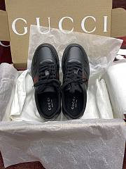 Gucci Men's Chunky Sneaker In Black Leather  - 4