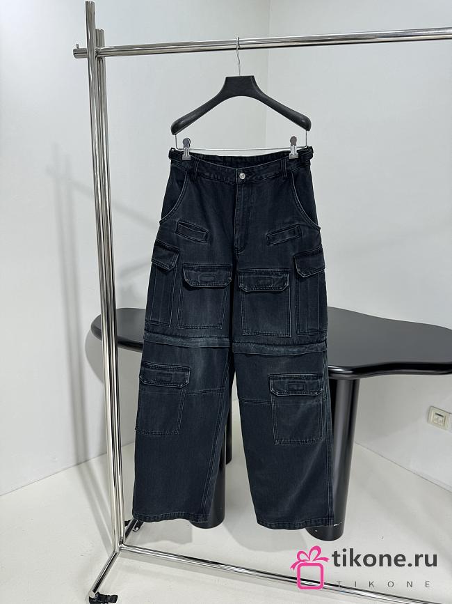 Balenciaga Mid-Rise Cargo Jeans In Black  - 1