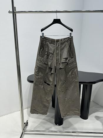 Balenciaga Distressed Cargo Pants in Grey