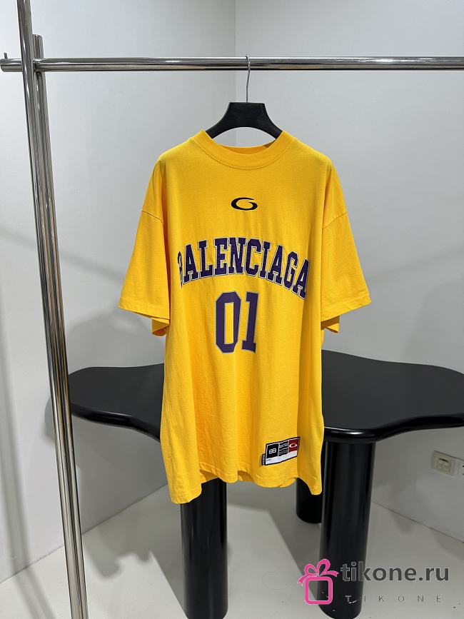 Balenciaga Basketball Oversized T-Shirt In Yellow And Deep Purple Dry Jersey - 1