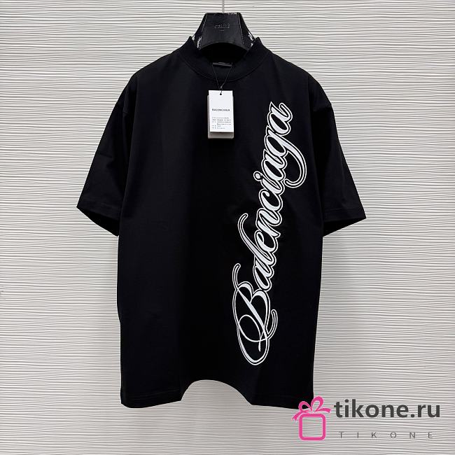 Balenciaga Cursive T-shirt Medium Fit in Black/White  - 1