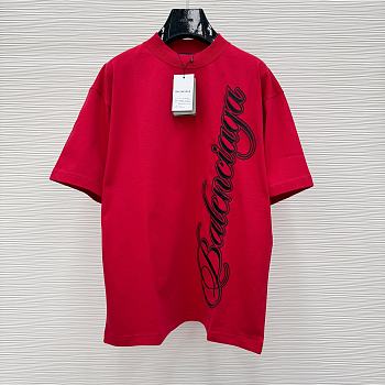 Balenciaga Cursive T-shirt Medium Fit in Red/Black