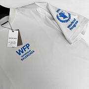 Balenciaga White Cotton WFP Oversized Logo T-Shirt Light Gray/Blue - 2
