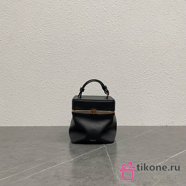 Celine Small Triomphe Frame In Supple Calfskin Black - 12.5x12.5x12.5cm - 1