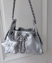 Chanel Star Coin Purse Metallic Lambskin & Silver Tone Metal Silver - 6