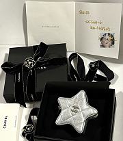Chanel Star Coin Purse Metallic Lambskin & Silver Tone Metal Silver - 5