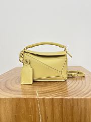 Loewe Mini Featherlight Puzzle Bag In Nappa Lambskin Yellow - 17.5x12.5x7.5cm - 5