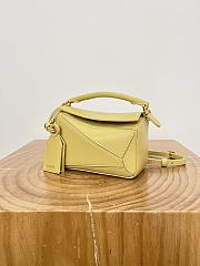 Loewe Mini Featherlight Puzzle Bag In Nappa Lambskin Yellow - 17.5x12.5x7.5cm - 4