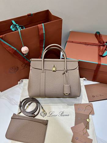 Loro Piana Loom Bag L25 Grain Calfskin Light Mastic - 25x18x12.5cm