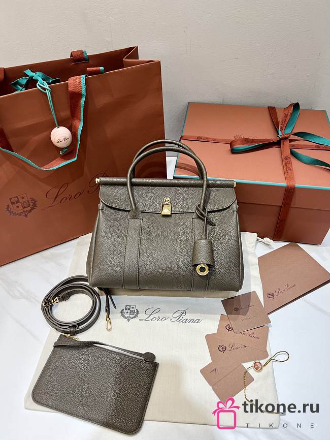 Loro Piana Loom Bag L25 Grain Calfskin Khaki - 25x18x12.5cm - 1