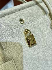 Loro Piana Loom Bag L25 Grain Calfskin Light Stone Gray - 25x18x12.5cm  - 4