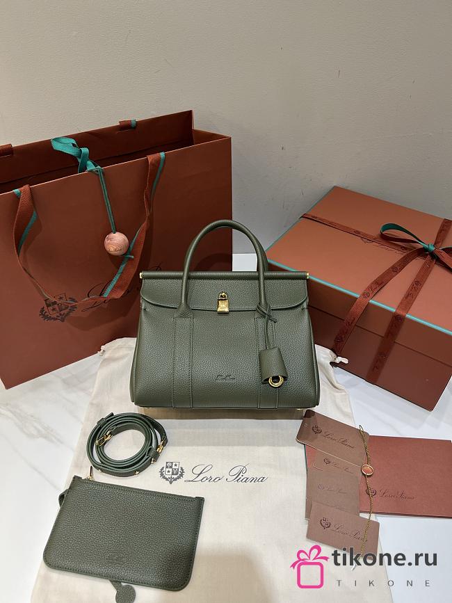Loro Piana Loom Bag L25 Grain Calfskin Green - 25x18x12.5cm - 1