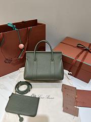 Loro Piana Loom Bag L25 Grain Calfskin Green - 25x18x12.5cm - 3
