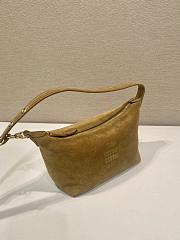 Miumiu Suede Pouch Brown 5NE841 - 18.5x14x10cm - 4