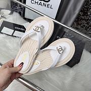 Chanel Thongs Lambskin White - 2